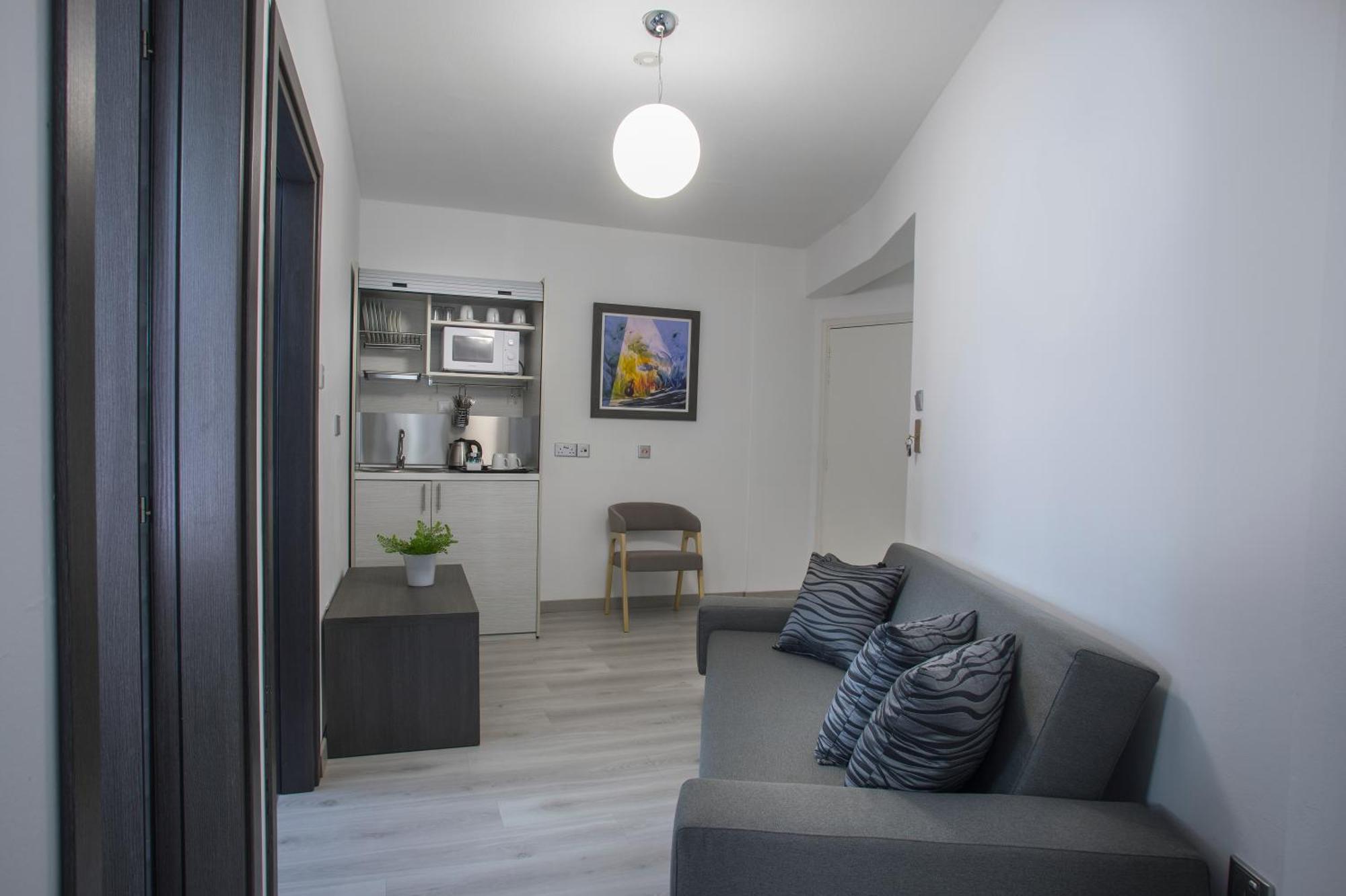 Blazer Residence Larnaca Luaran gambar