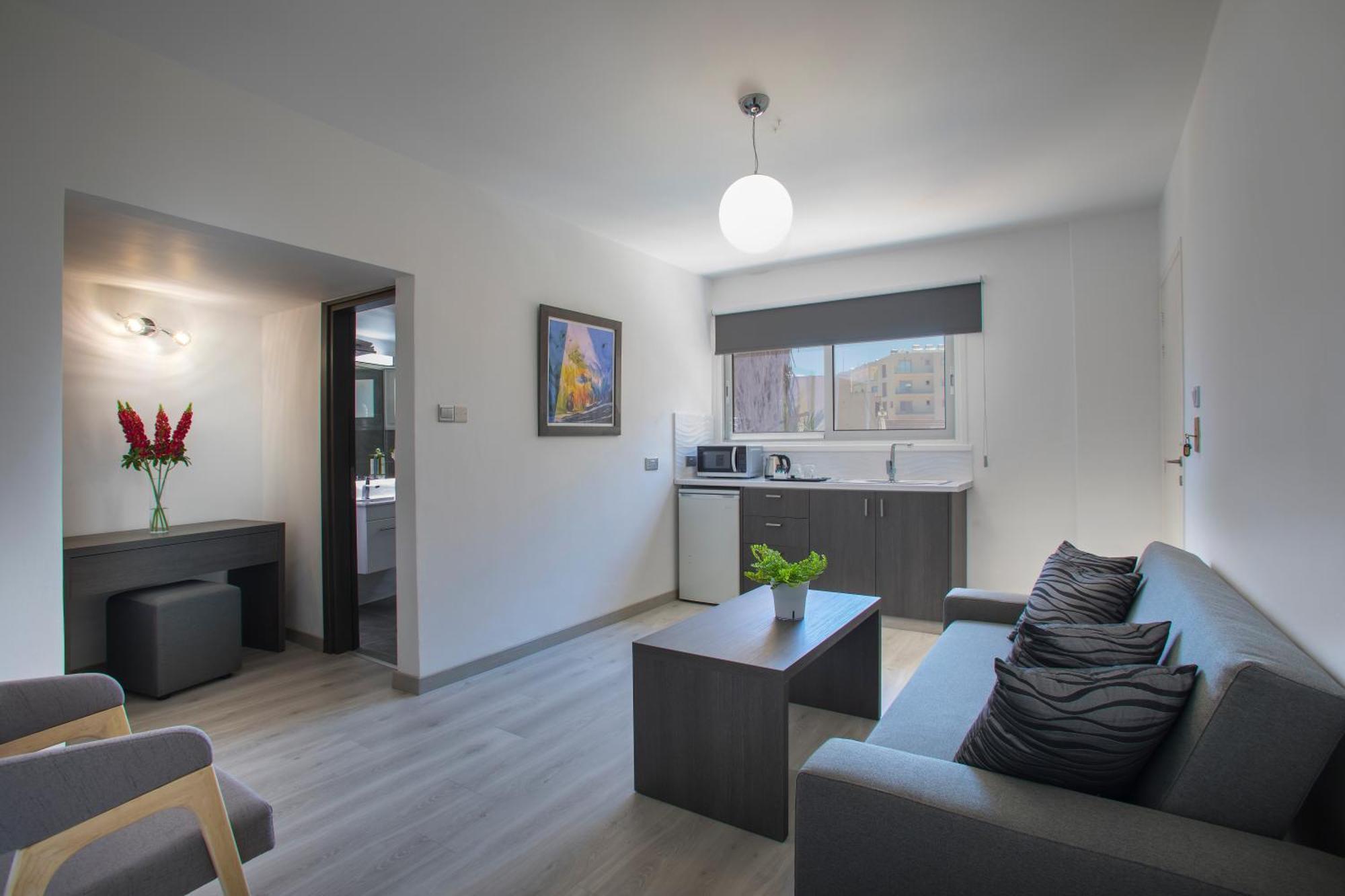 Blazer Residence Larnaca Luaran gambar