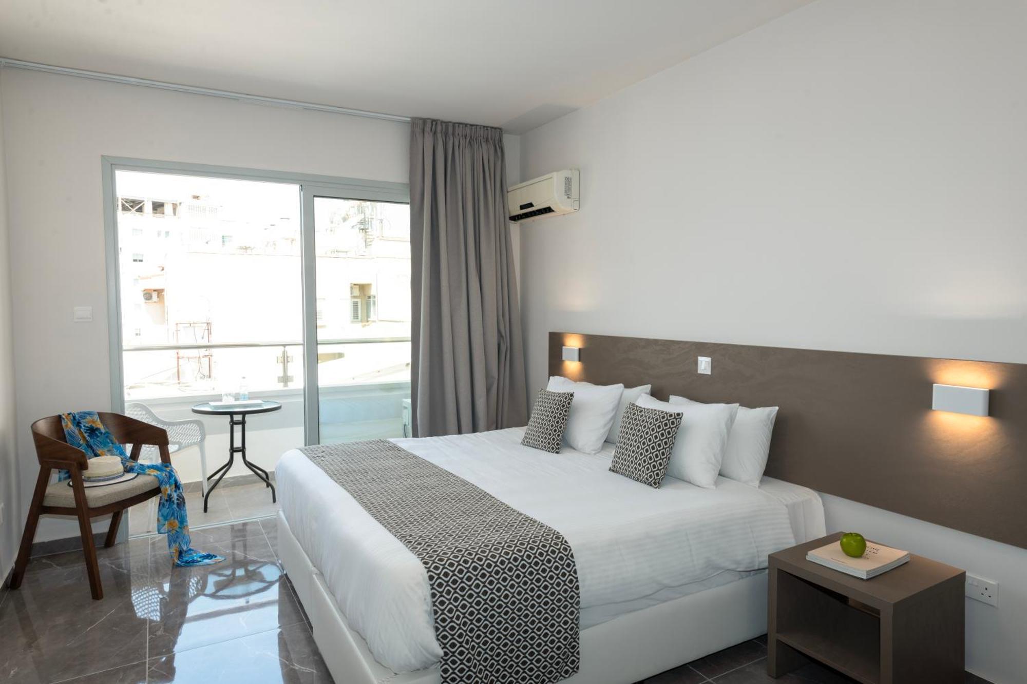 Blazer Residence Larnaca Luaran gambar